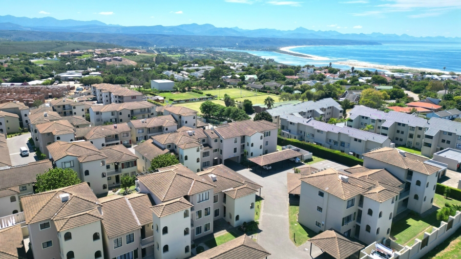 2 Bedroom Property for Sale in Bowtie Western Cape